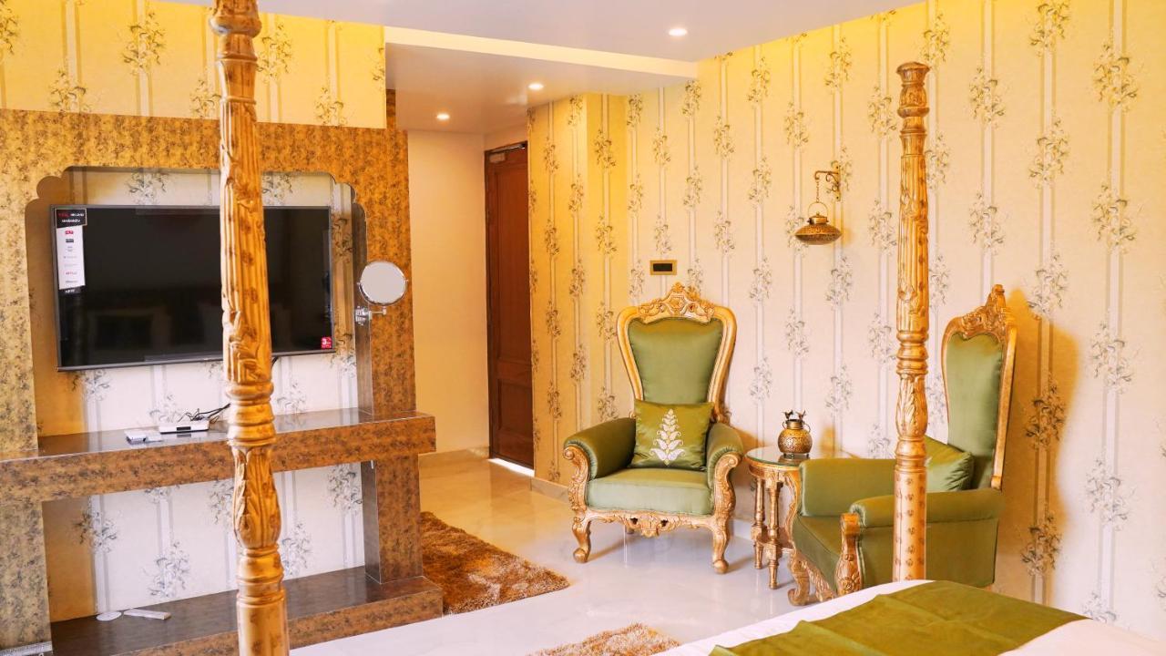 מקלוד גאנג' Hotel Saheb'S Castle Mcleodganj מראה חיצוני תמונה