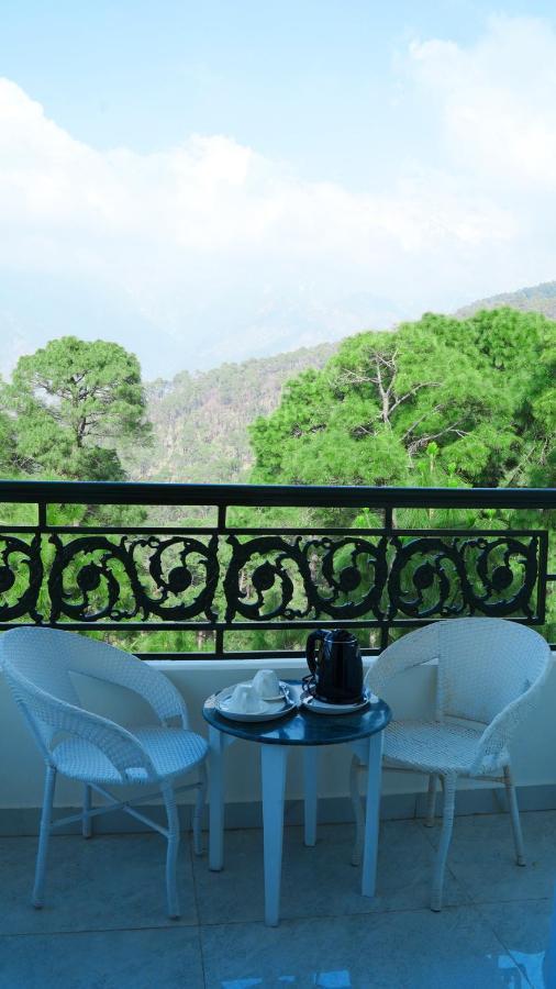 מקלוד גאנג' Hotel Saheb'S Castle Mcleodganj מראה חיצוני תמונה