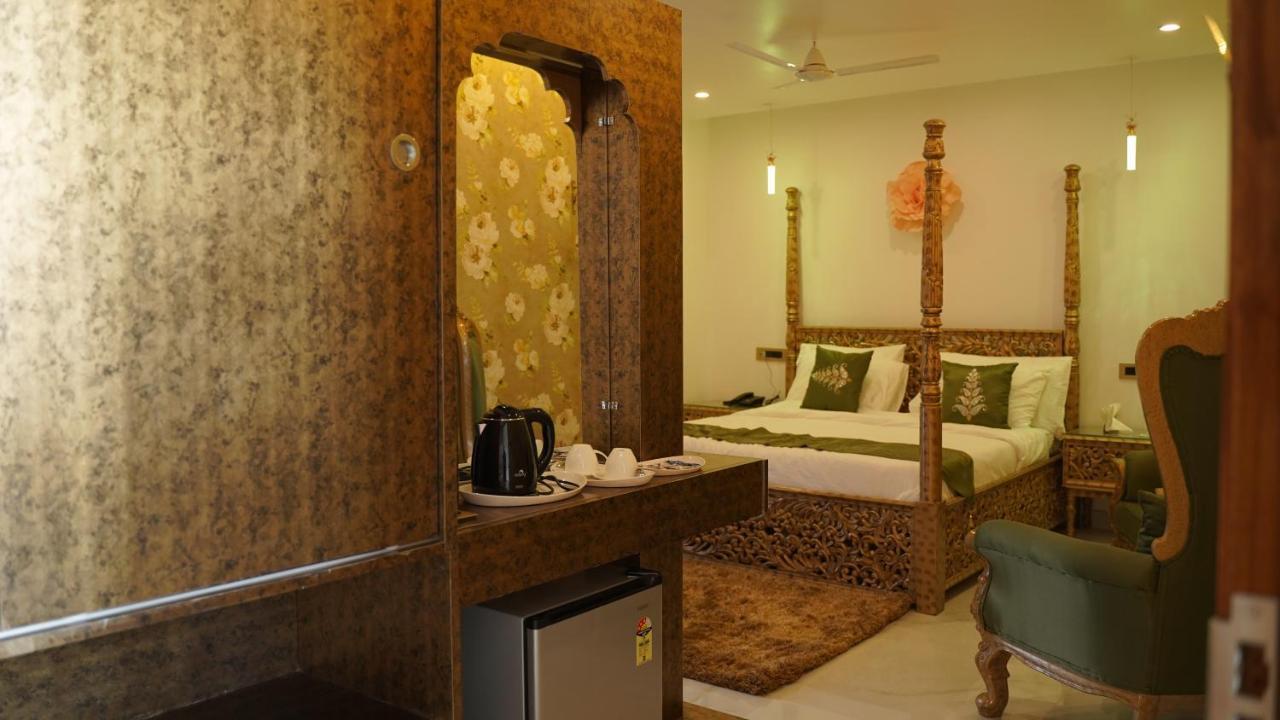 מקלוד גאנג' Hotel Saheb'S Castle Mcleodganj מראה חיצוני תמונה