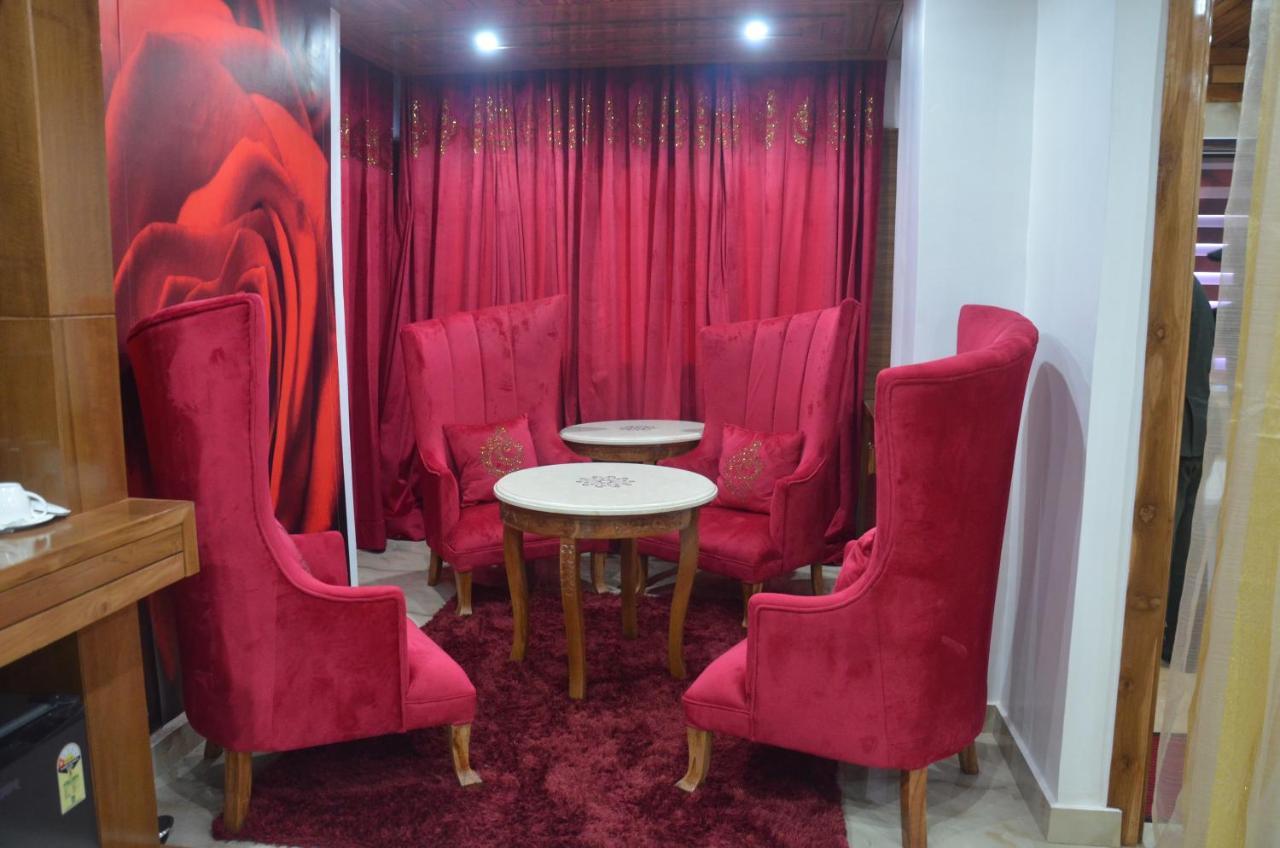 מקלוד גאנג' Hotel Saheb'S Castle Mcleodganj מראה חיצוני תמונה